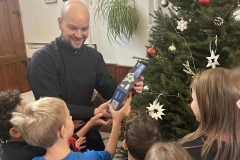 ea2b6c3e-6d9a-4730-8197-99144fa89b27