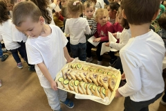 ff080e14-fa21-411c-a340-5f4d59e8b539