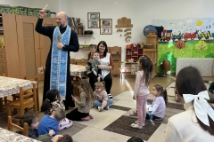 17285260-f087-402c-a238-88019268c105